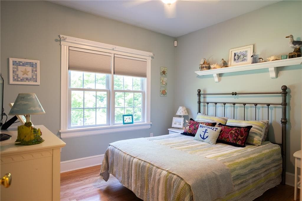 Single Family Residence at 20 Tea House Lane, Warwick, photo 22 of 31