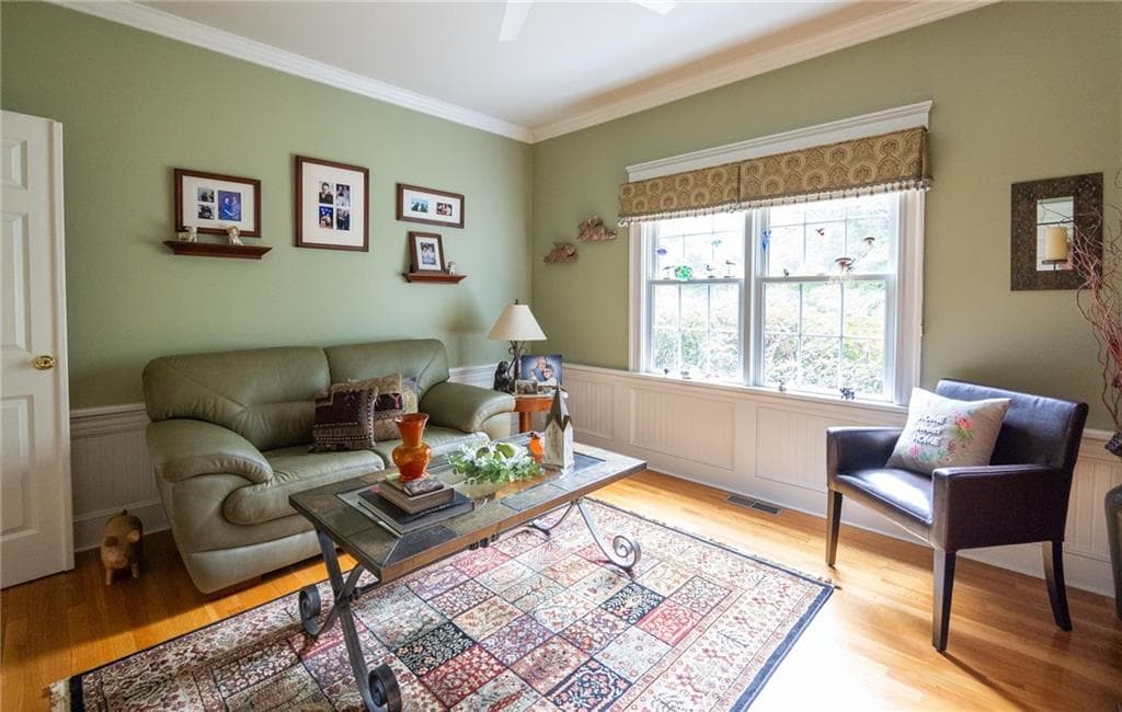 Single Family Residence at 20 Tea House Lane, Warwick, photo 25 of 31