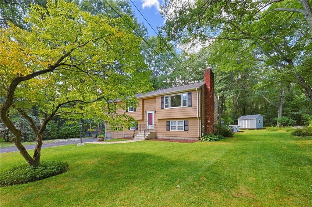 Single Family Residence at 685 Twin Brook Lane, Coventry, photo 3 of 42