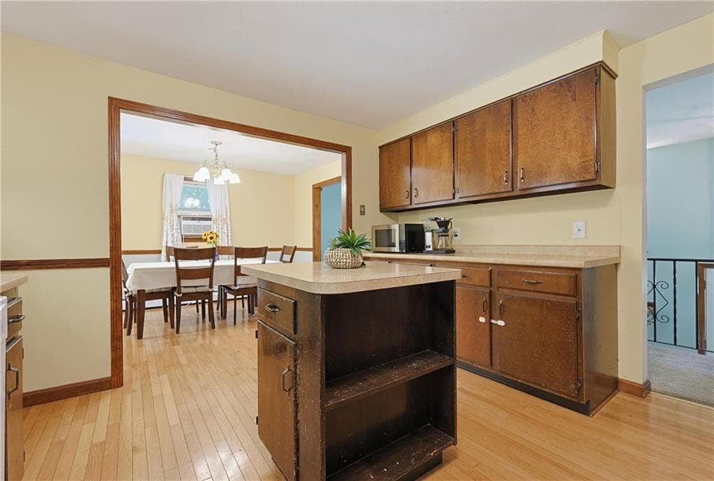Single Family Residence at 685 Twin Brook Lane, Coventry, photo 15 of 42
