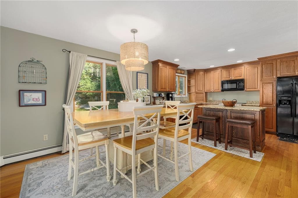 Single Family Residence at 702 Gardner Road, Exeter, photo 17 of 44