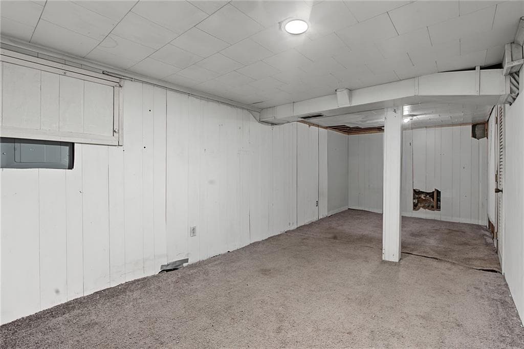 Single Family Residence at 283 front Street, Woonsocket, photo 22 of 30