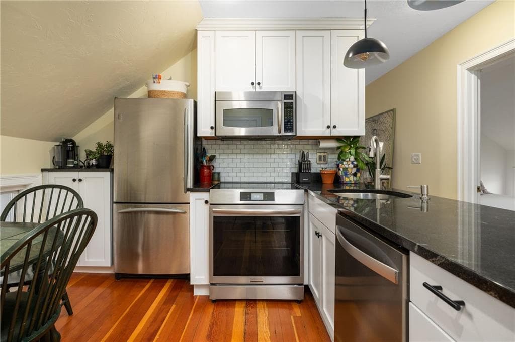 Condominium at 510 Wickenden Street UNIT 3, Providence, photo 4 of 33