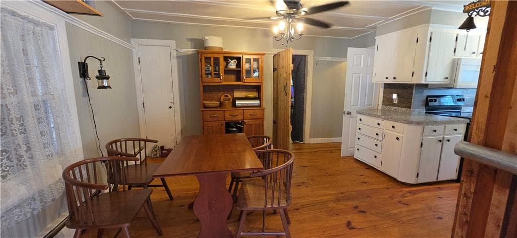 Single Family Residence at 97 Mendon Road, North Smithfield, photo 13 of 26