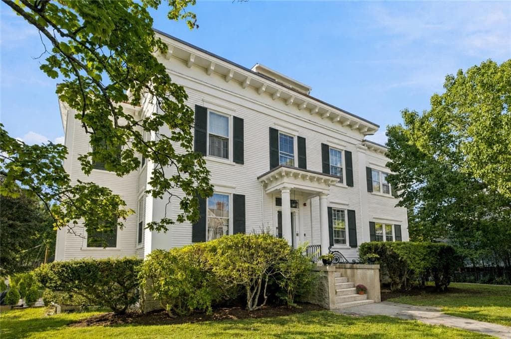 12 Mount Vernon Street UNIT 4