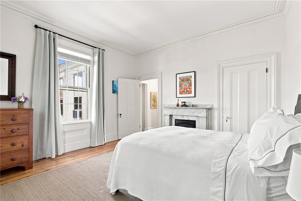 Condominium at 12 Mount Vernon Street UNIT 4, Newport, photo 28 of 50