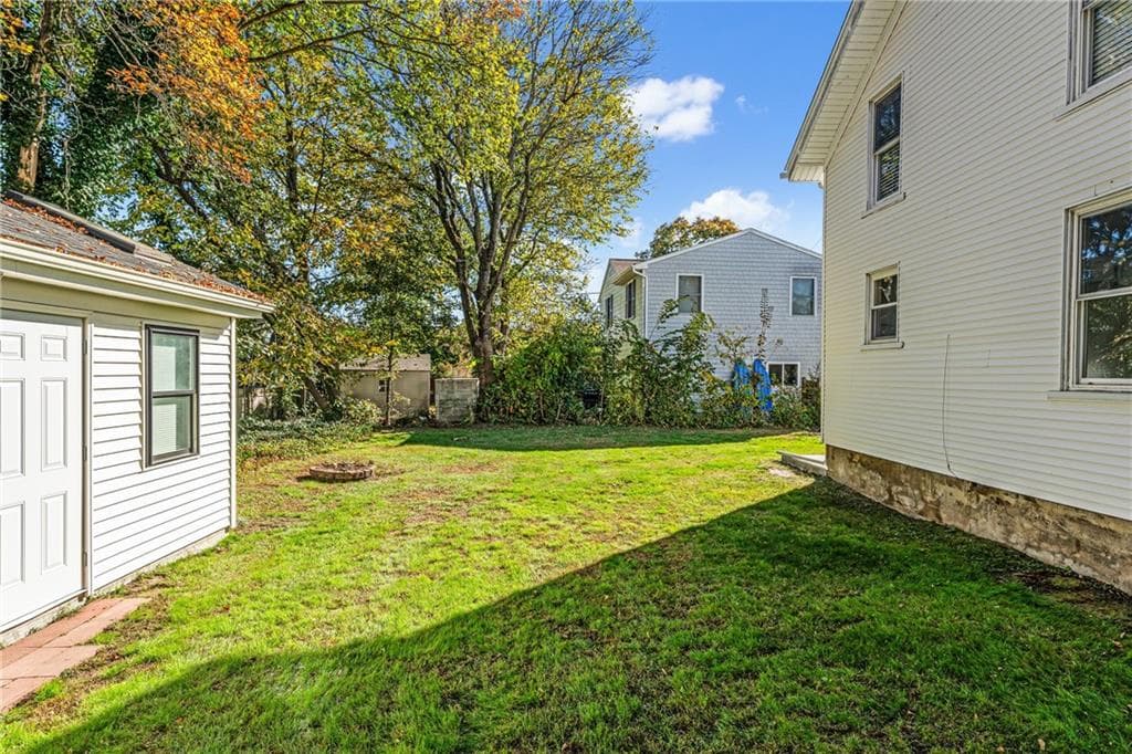 Single Family Residence at 34 Read Avenue, Barrington, photo 23 of 25