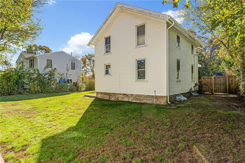 Single Family Residence at 34 Read Avenue, Barrington, photo 24 of 25