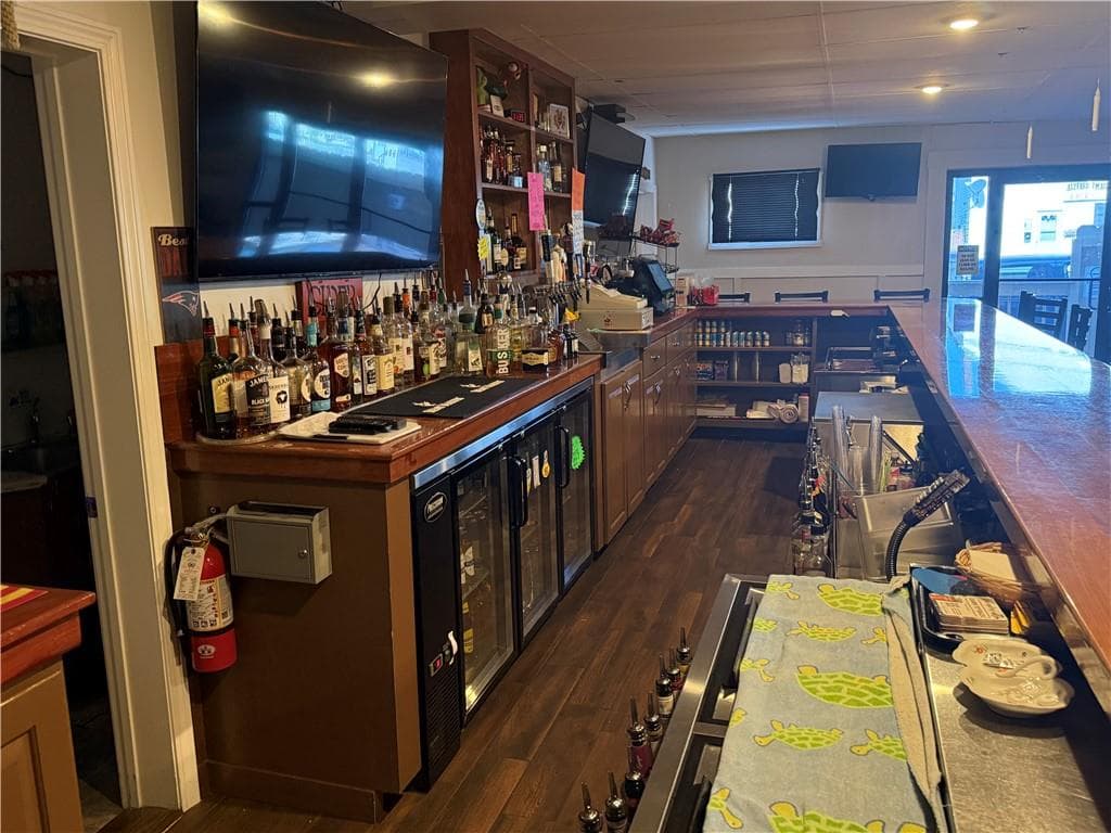 Commercial at 958 Mendon Road, Cumberland, photo 5 of 19