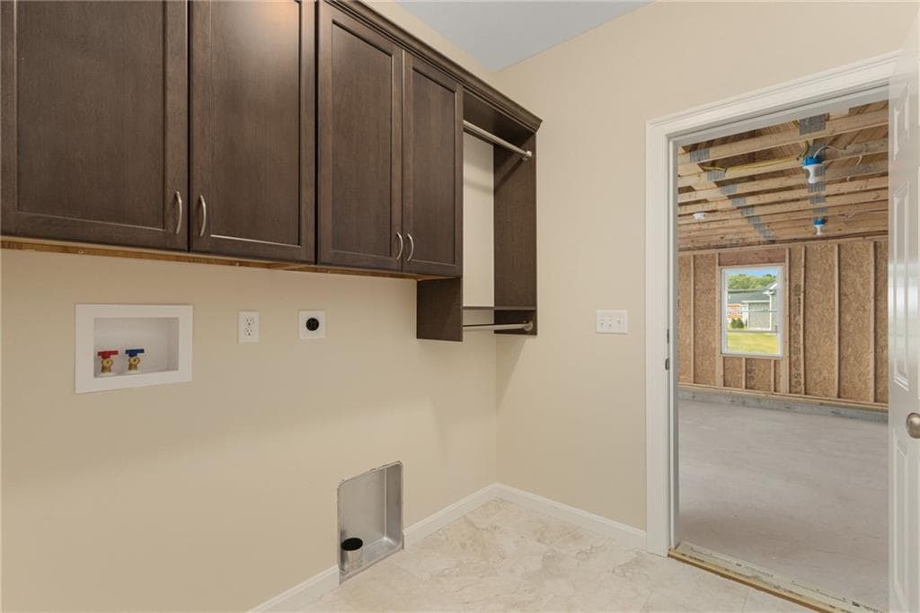 Condominium at 575 South Shore Village Boulevard, South Kingstown, photo 34 of 48