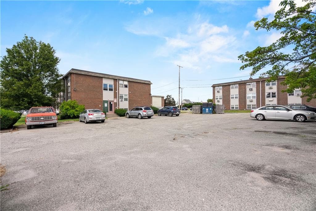 Condominium at 50 Carnation Street UNIT 6, Pawtucket, photo 2 of 23