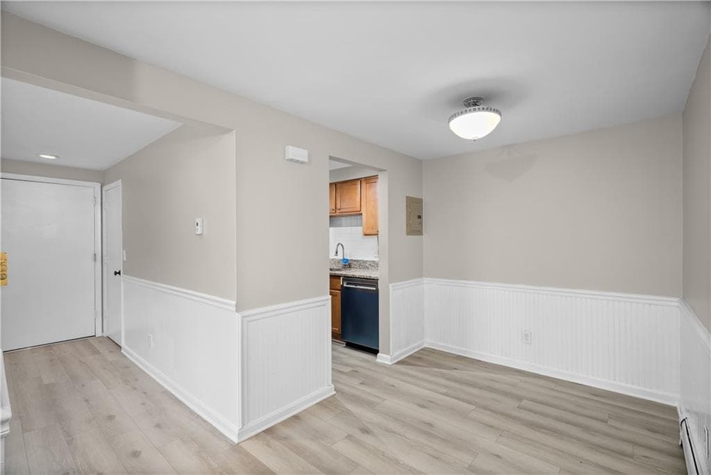 Condominium at 50 Carnation Street UNIT 6, Pawtucket, photo 9 of 23