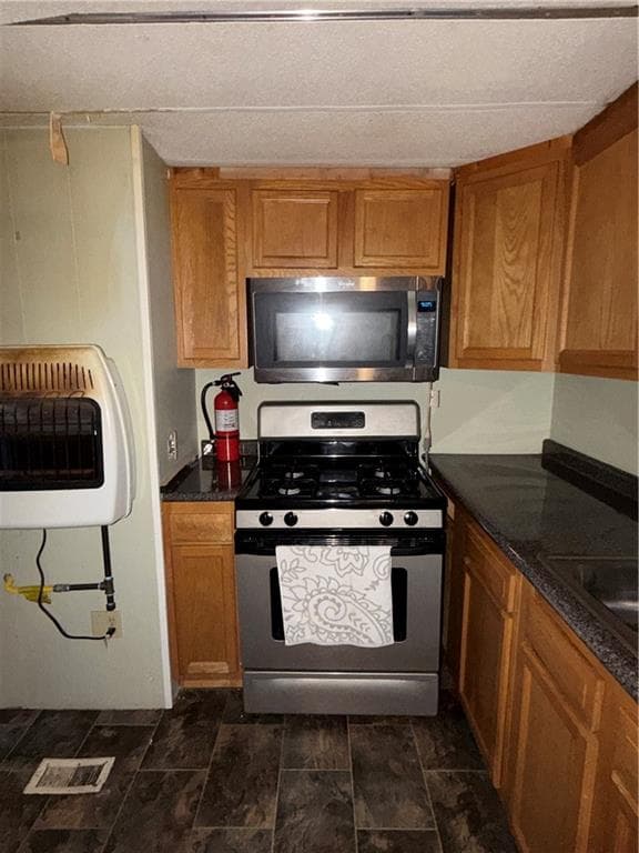 Single Family Residence at 27 Woodward Unit 5 Road, Lincoln, photo 6 of 39