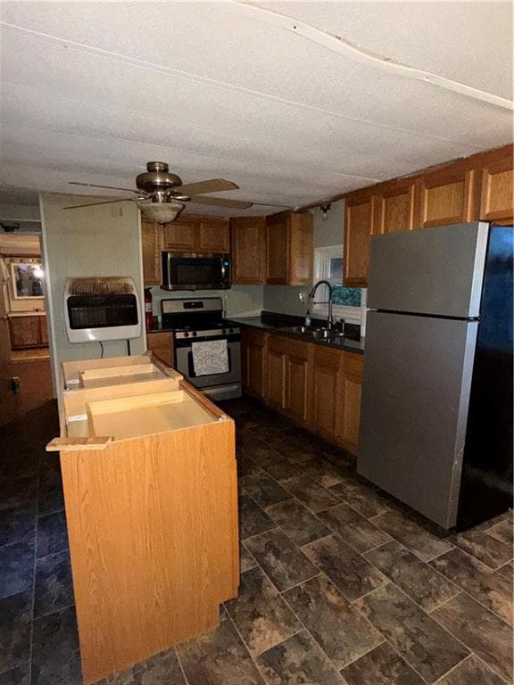 Single Family Residence at 27 Woodward Unit 5 Road, Lincoln, photo 3 of 39