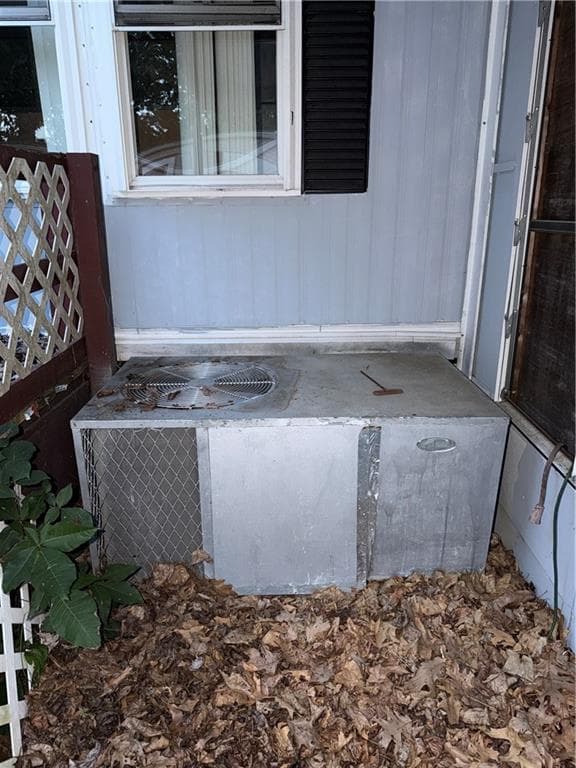 Single Family Residence at 27 Woodward Unit 5 Road, Lincoln, photo 32 of 39