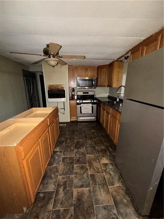 Single Family Residence at 27 Woodward Unit 5 Road, Lincoln, photo 4 of 39