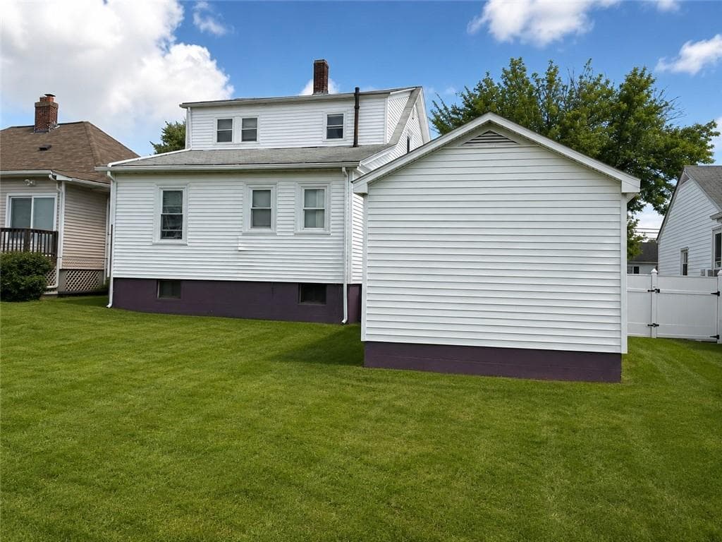 Multi Family at 293 Sutton Avenue, East Providence, photo 3 of 16