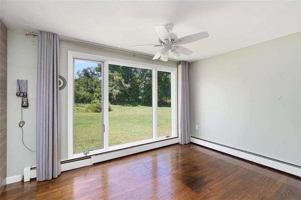 Single Family Residence at 255 251 John Dyer Road, Little Compton, photo 9 of 46