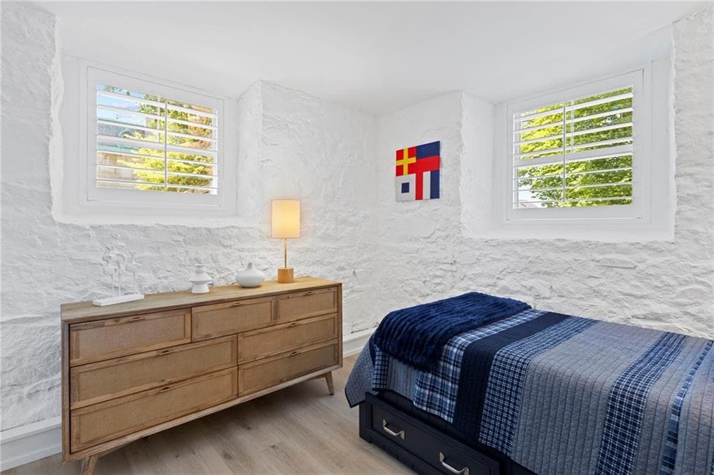 Condominium at 426 Spring Street UNIT B101, Newport, photo 23 of 36