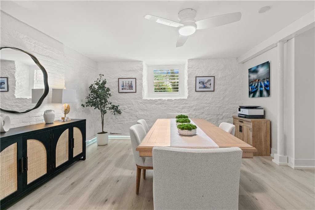 Condominium at 426 Spring Street UNIT B101, Newport, photo 13 of 36