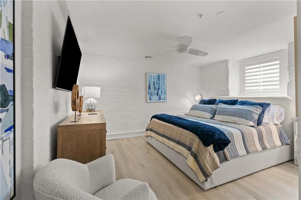 Condominium at 426 Spring Street UNIT B101, Newport, photo 17 of 36