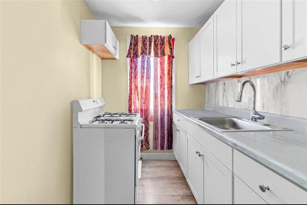 Multi Family at 61 Stanwood Street, Providence, photo 2 of 11