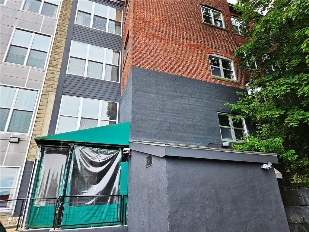 Condominium at 404 Roosevelt Avenue UNIT 103G, Central Falls, photo 2 of 23