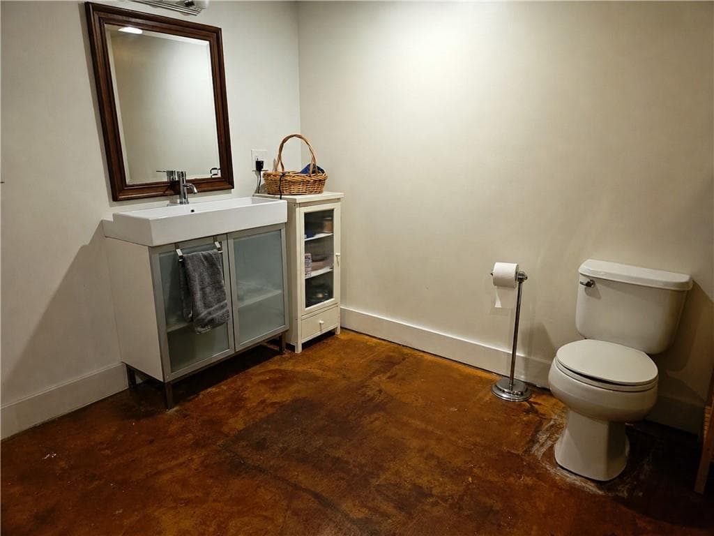 Condominium at 404 Roosevelt Avenue UNIT 103G, Central Falls, photo 16 of 23