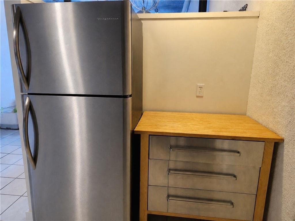 Condominium at 404 Roosevelt Avenue UNIT 103G, Central Falls, photo 7 of 23