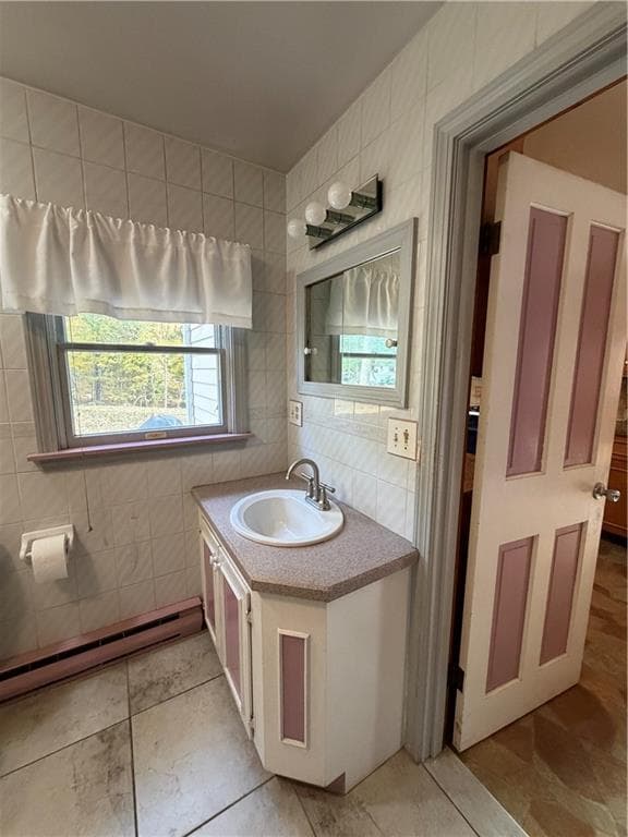 Single Family Residence at 67 Mountaindale Road, Smithfield, photo 13 of 32