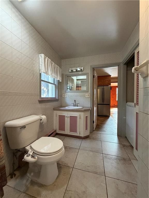 Single Family Residence at 67 Mountaindale Road, Smithfield, photo 12 of 32