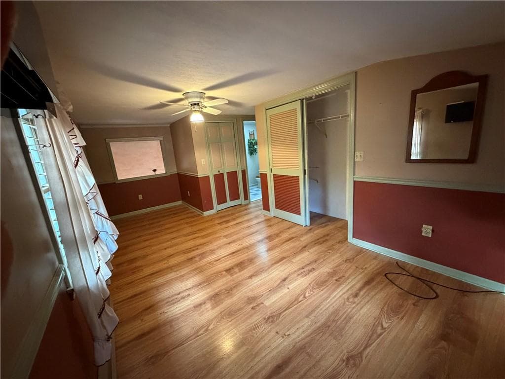 Single Family Residence at 67 Mountaindale Road, Smithfield, photo 22 of 32