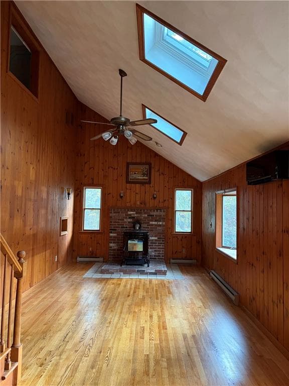 Single Family Residence at 67 Mountaindale Road, Smithfield, photo 5 of 32