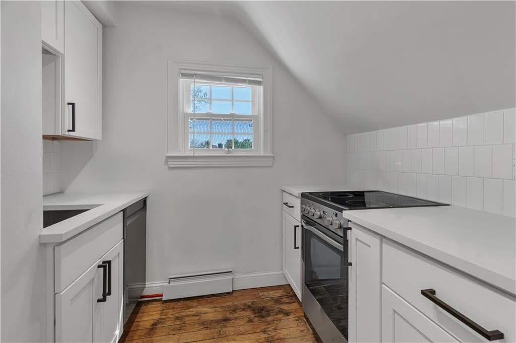Multi Family at 511 Angell Street, Providence, photo 23 of 33