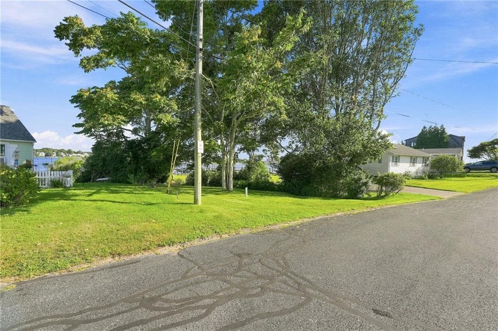 Unimproved Land at 0 Barnacle Road, Narragansett, photo 27 of 30