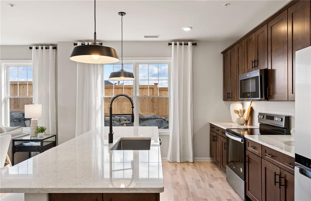 Condominium at 141 East Point Drive UNIT 101, East Providence, photo 2 of 17