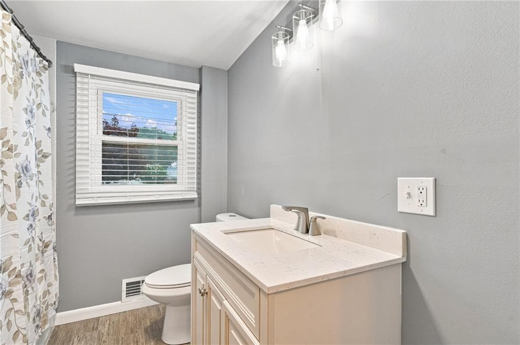 Single Family Residence at 36 Brookfield Drive, Cranston, photo 26 of 50