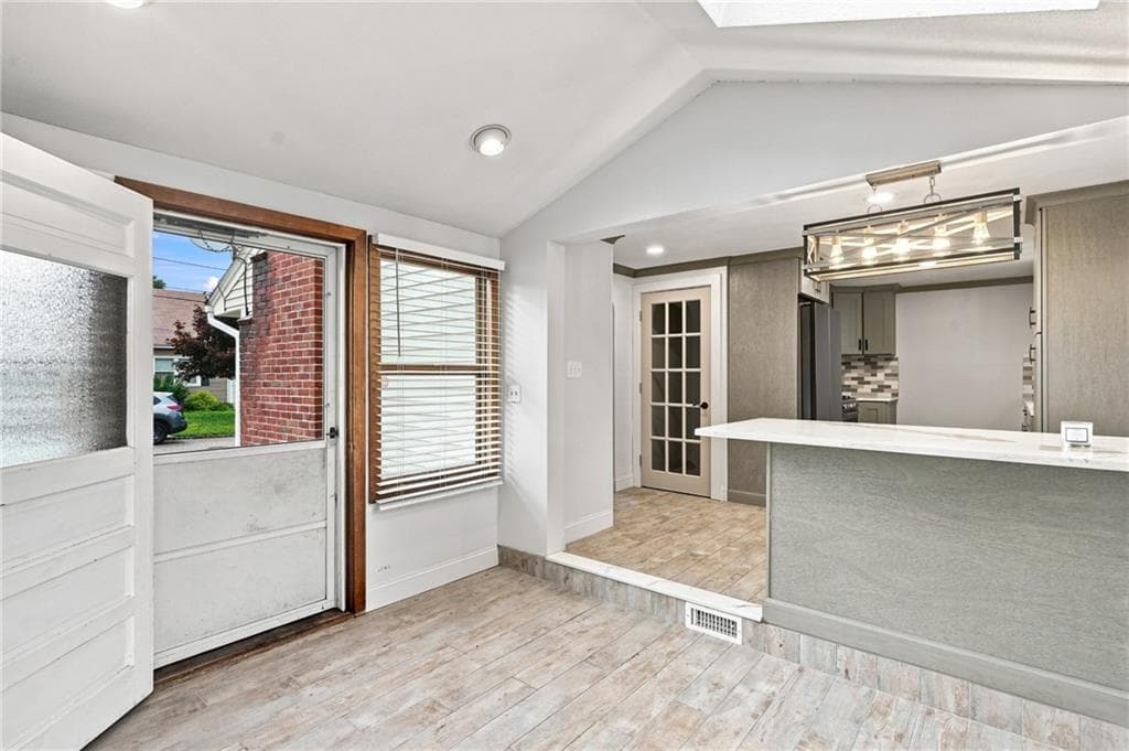 Single Family Residence at 36 Brookfield Drive, Cranston, photo 18 of 50