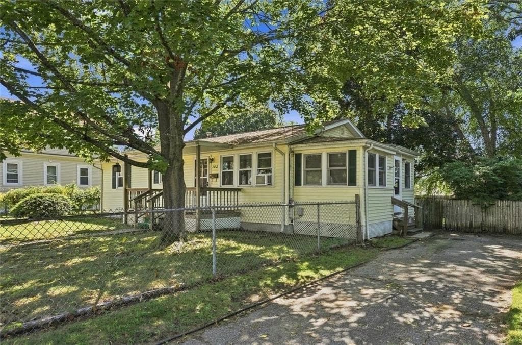 Single Family Residence at 102 Community Road, Warwick, photo 2 of 19