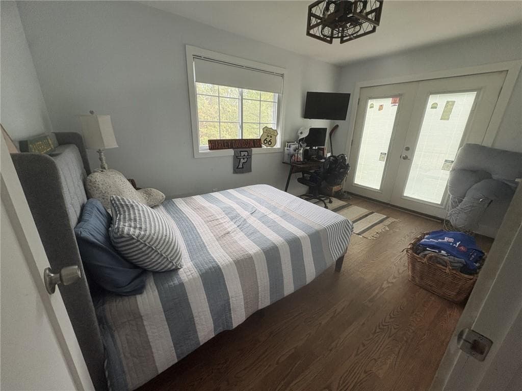 Single Family Residence at 52 Elm Road, South Kingstown, photo 12 of 46
