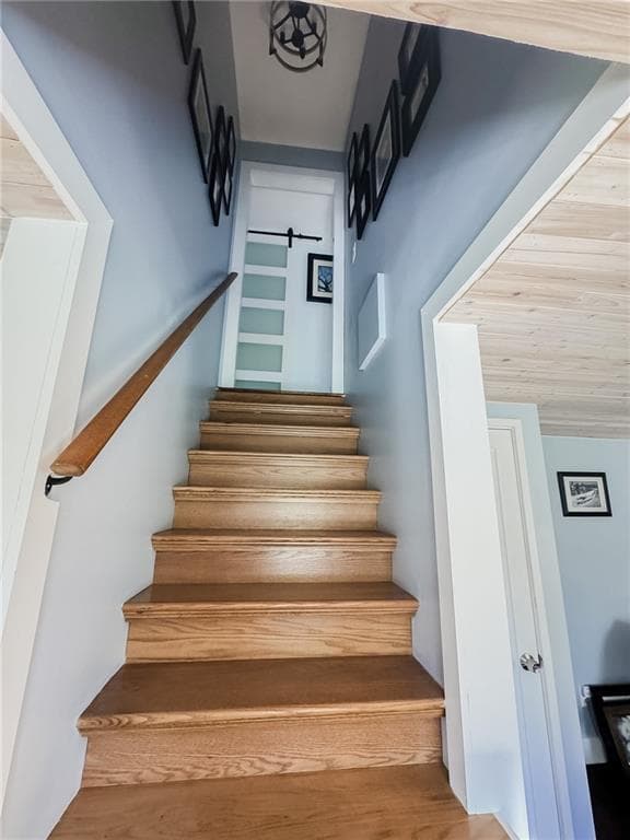 Single Family Residence at 52 Elm Road, South Kingstown, photo 21 of 46
