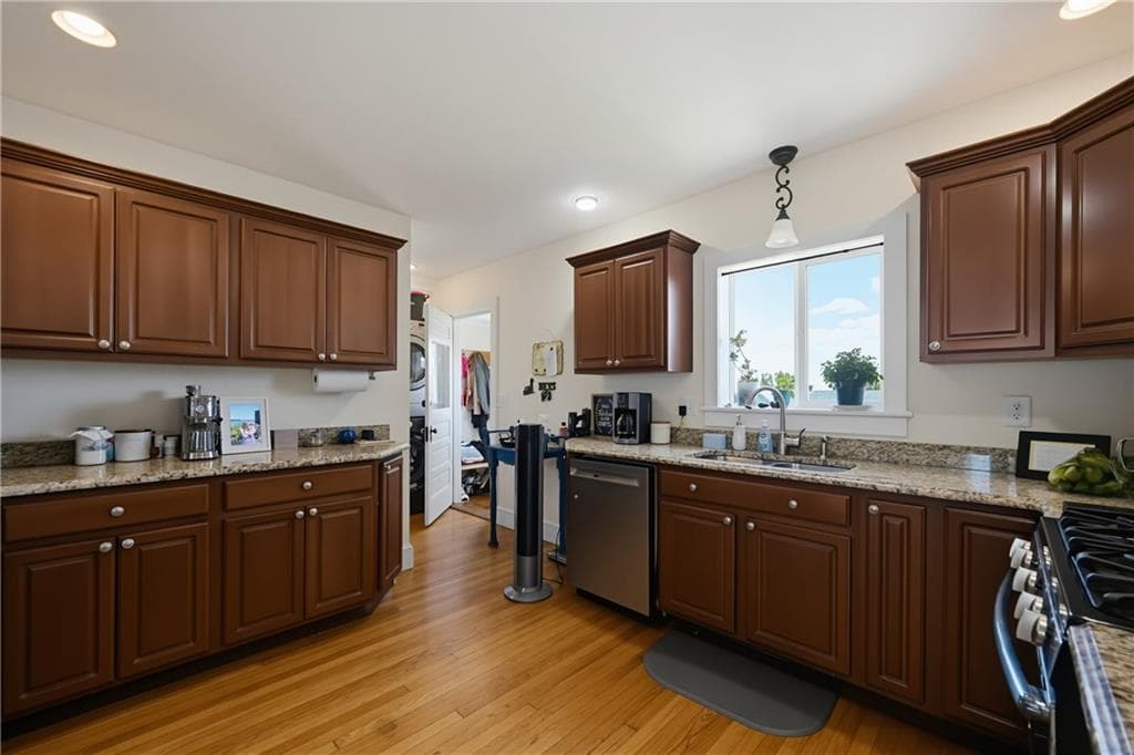 Single Family Residence at 40 Walnut Street, Tiverton, photo 13 of 44