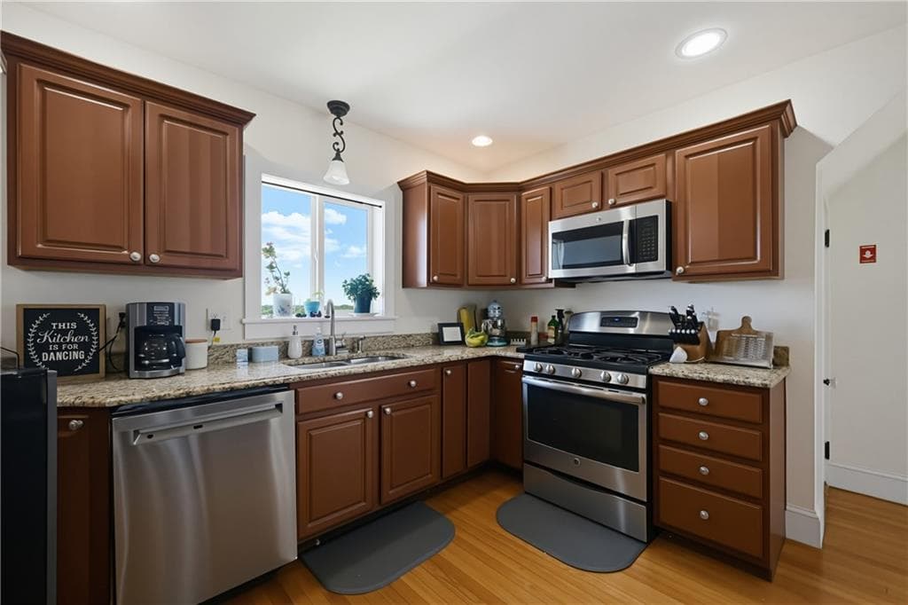Single Family Residence at 40 Walnut Street, Tiverton, photo 12 of 44