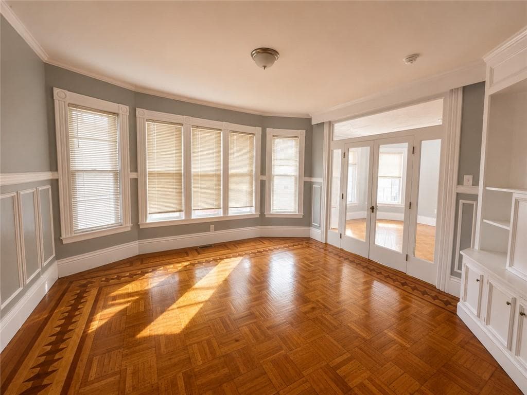 Multi Family at 474 Main Street, Woonsocket, photo 13 of 49