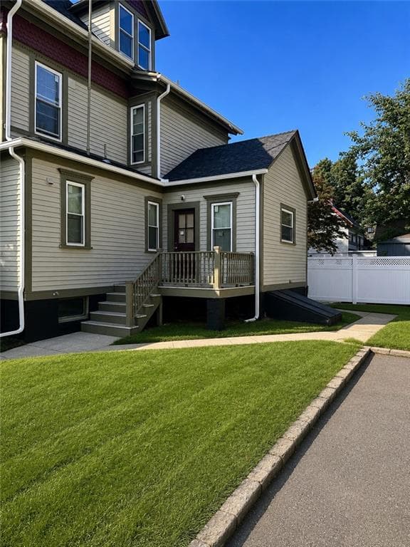 Multi Family at 474 Main Street, Woonsocket, photo 7 of 49