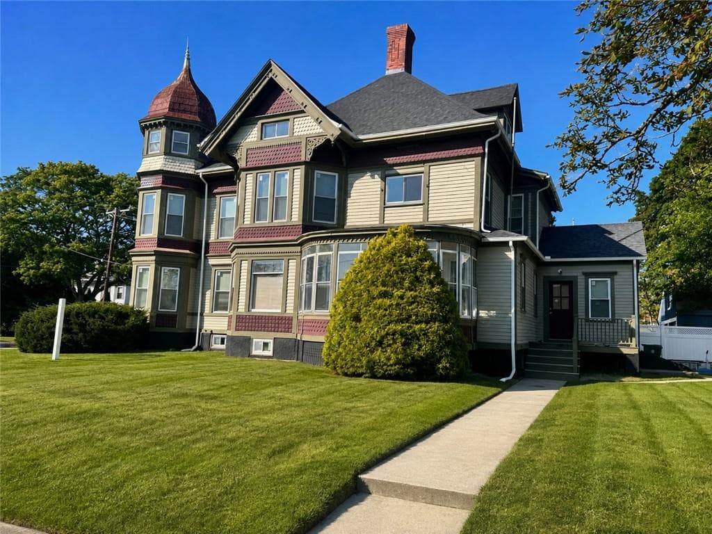 474 Main Street