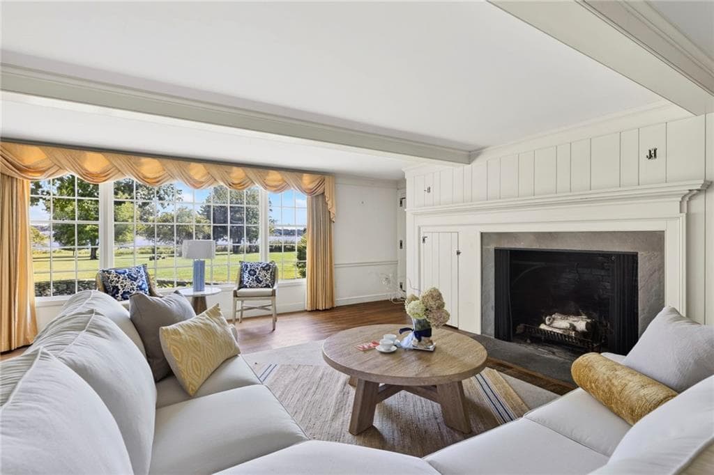 Single Family Residence at 250 Rumstick Road, Barrington, photo 10 of 49