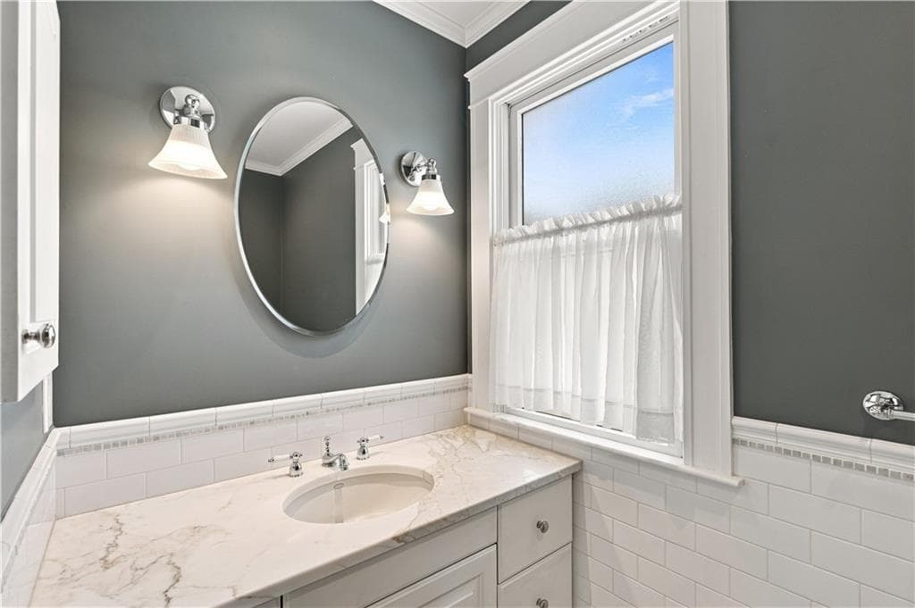 Single Family Residence at 7 Elton Road, Barrington, photo 27 of 50