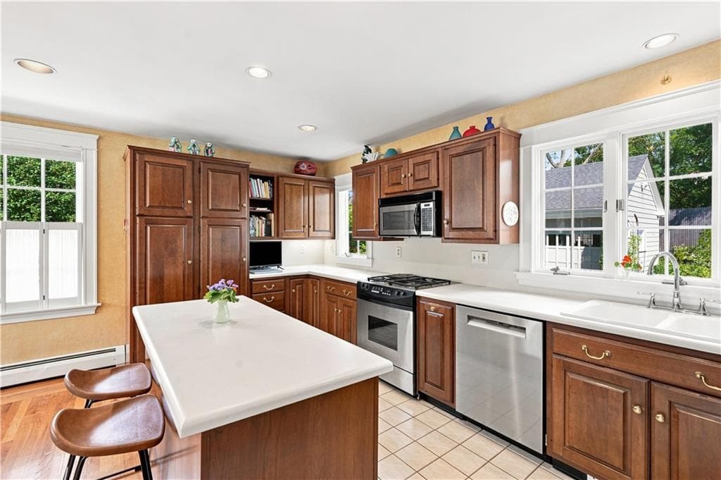 Single Family Residence at 7 Elton Road, Barrington, photo 15 of 50