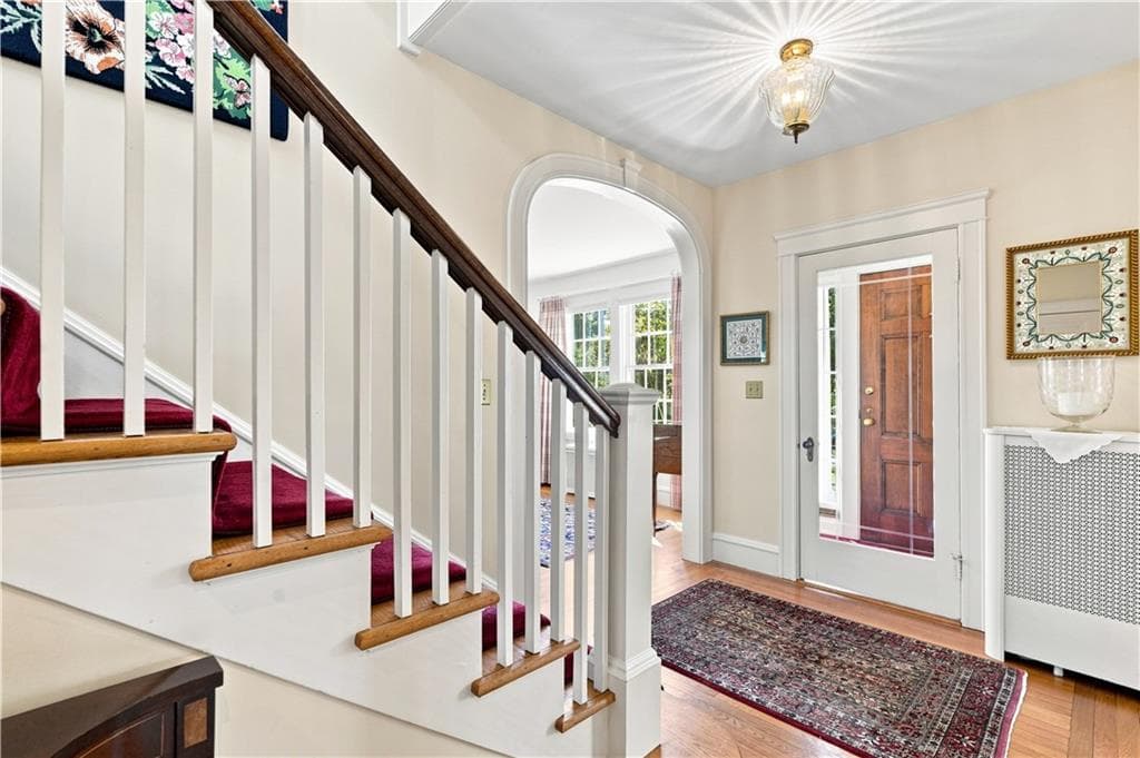 Single Family Residence at 7 Elton Road, Barrington, photo 11 of 50